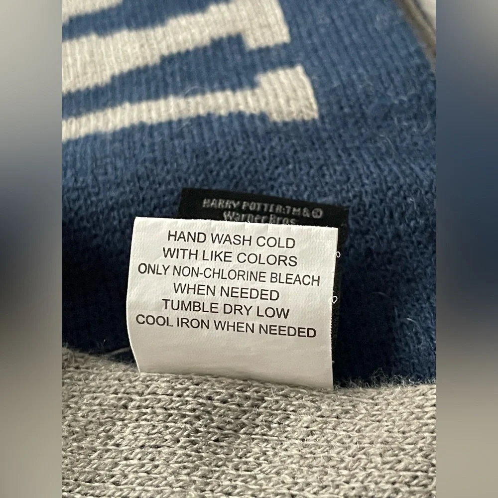 The Wizarding World Of Harry Potter Ravenclaw Scarf Universal Blue and Gray